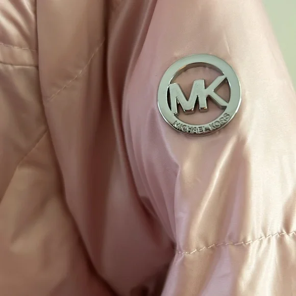 Michael Kors pink Hooded Puffer jacket Girls 14